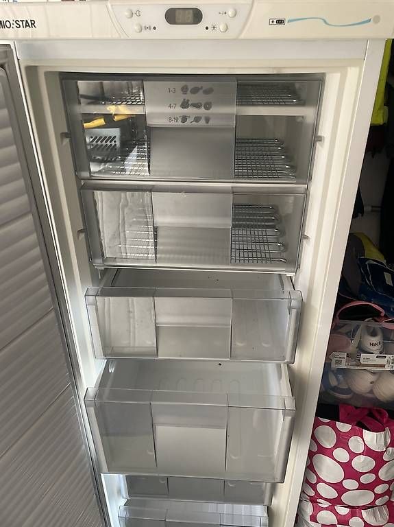 Congelatori: Miostar Tiefkühlschrank  – Usato da Rudolfstetten venduto da Besimi555 2