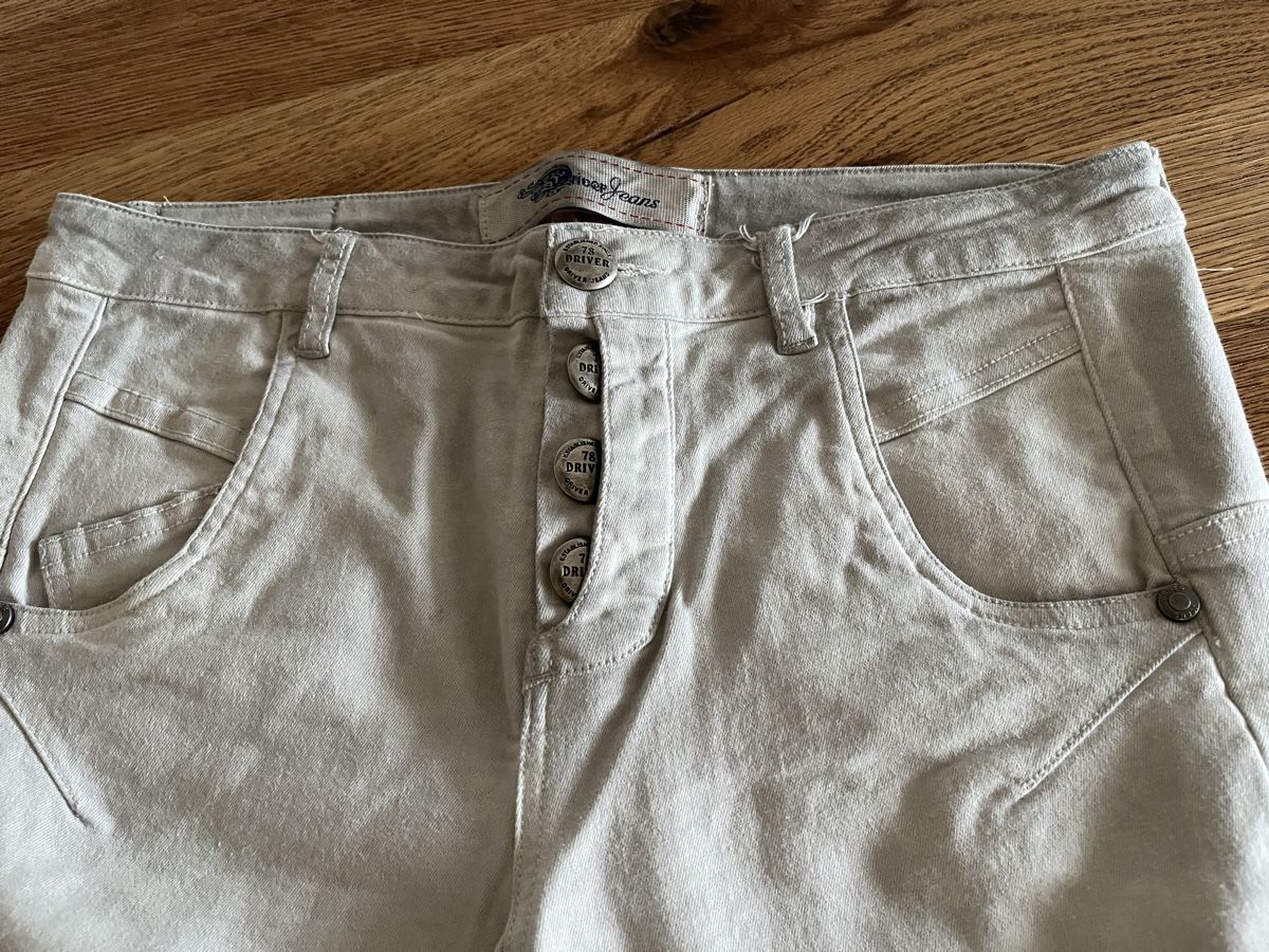Jeans: Jeans  – Nuovo (secondo la descrizione) da Schliern b. Köniz venduto da medion3098 5
