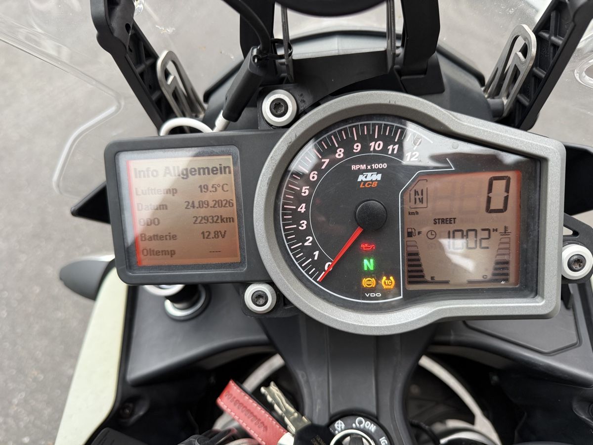 KTM Touring: KTM 1050 Adventure ABS – D'occasion à Cham par boa_w95z 5