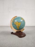 Petit globe terrestre