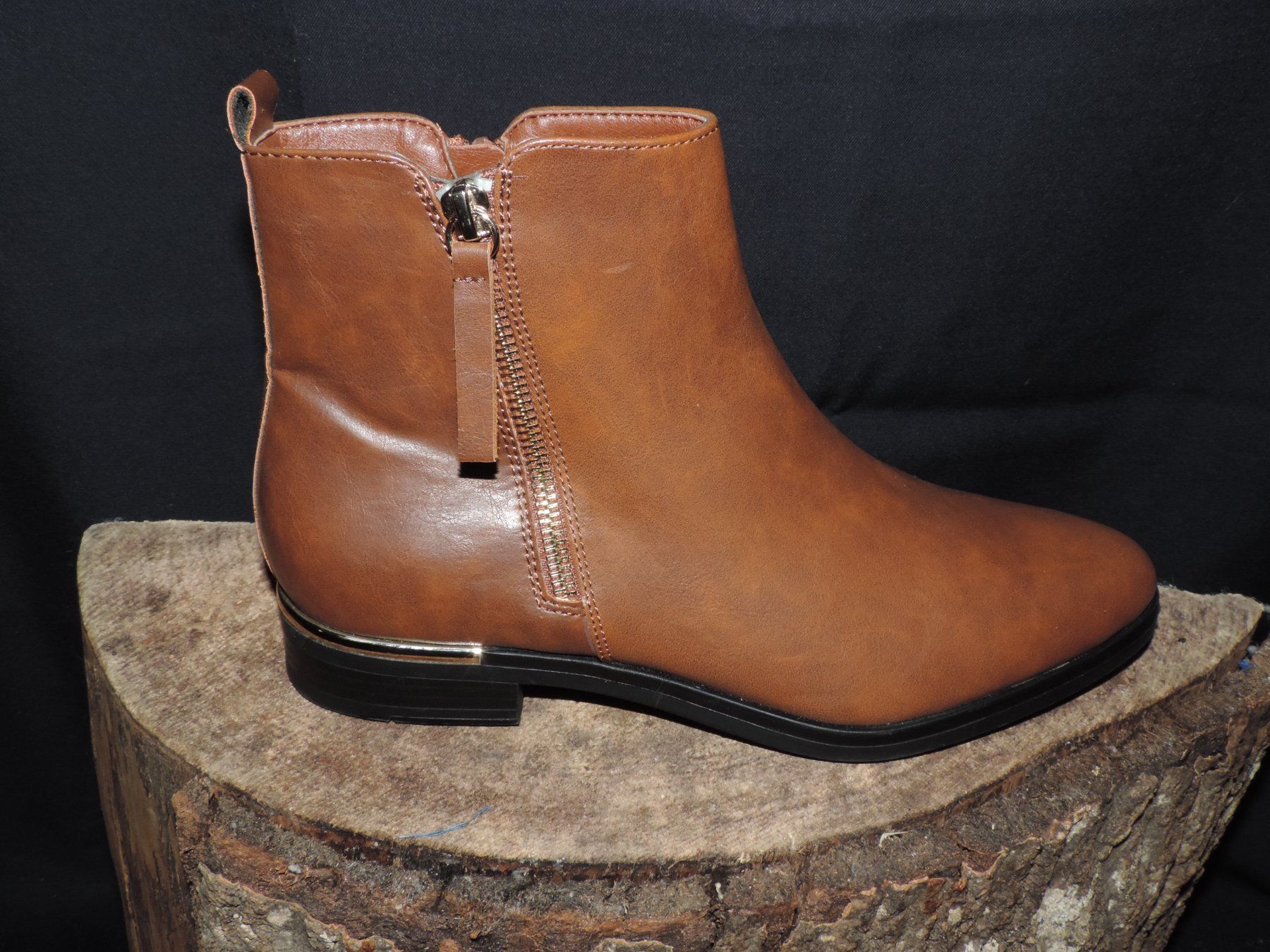 Scarpe da donna: bottines camel – Usato da Genève venduto da Axelle333 4