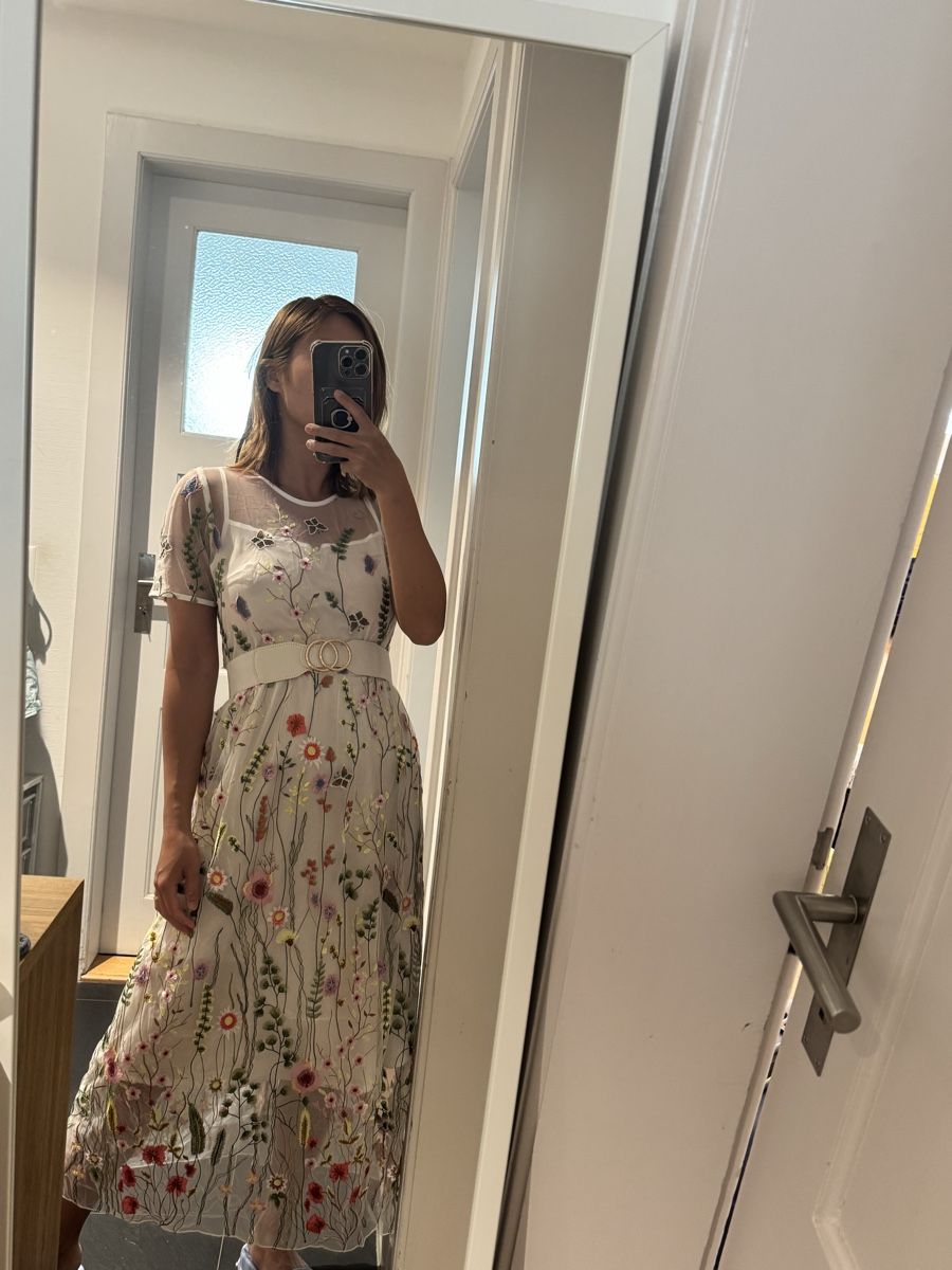 Vestiti: Kleid – Usato da Bern venduto da mystyle_bern