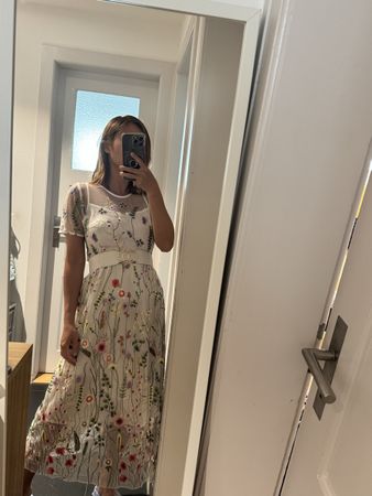 Kleid