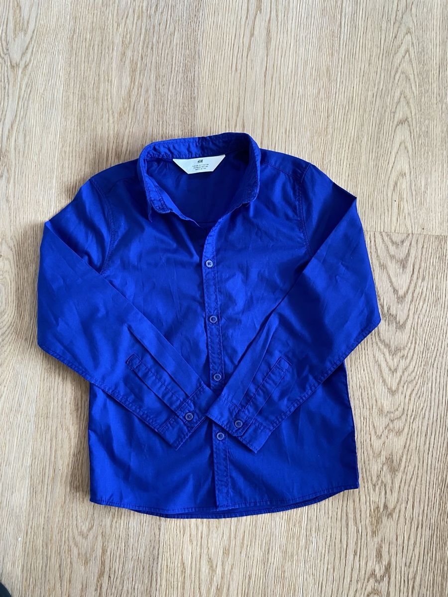 H&M Hemden, T-Shirts & Polos: Hemd H&M Gr. 128 – Gebraucht aus Lützelflüh-Goldb von N.H.