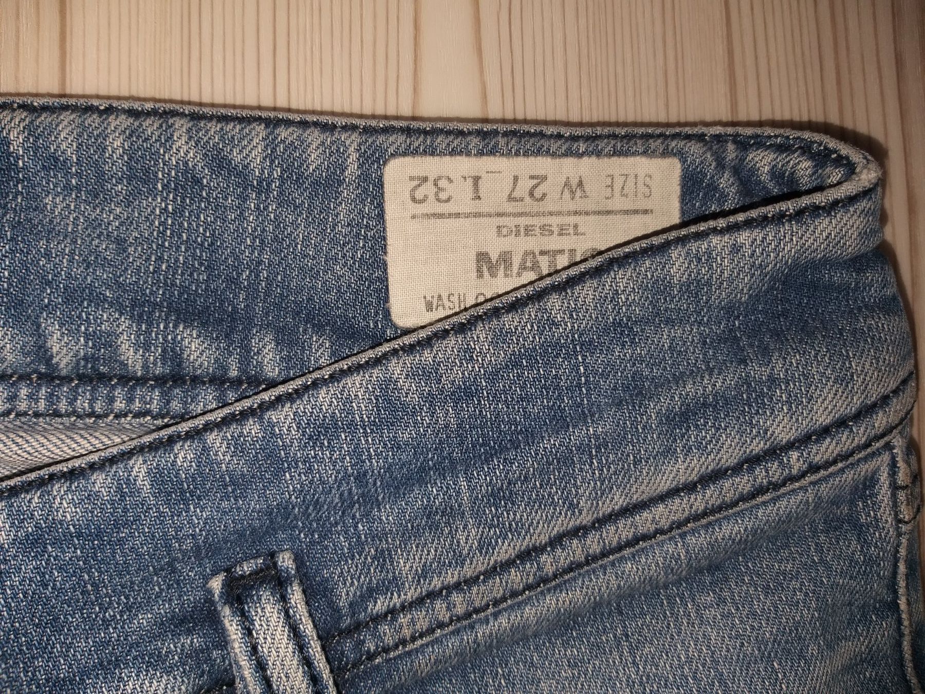 Diesel Jeans: Jeans DIESEL MATIC  Taille / Grosse W 27 L 32..... – Usato da Cossonay-ville venduto da Super-Price-Quality 2