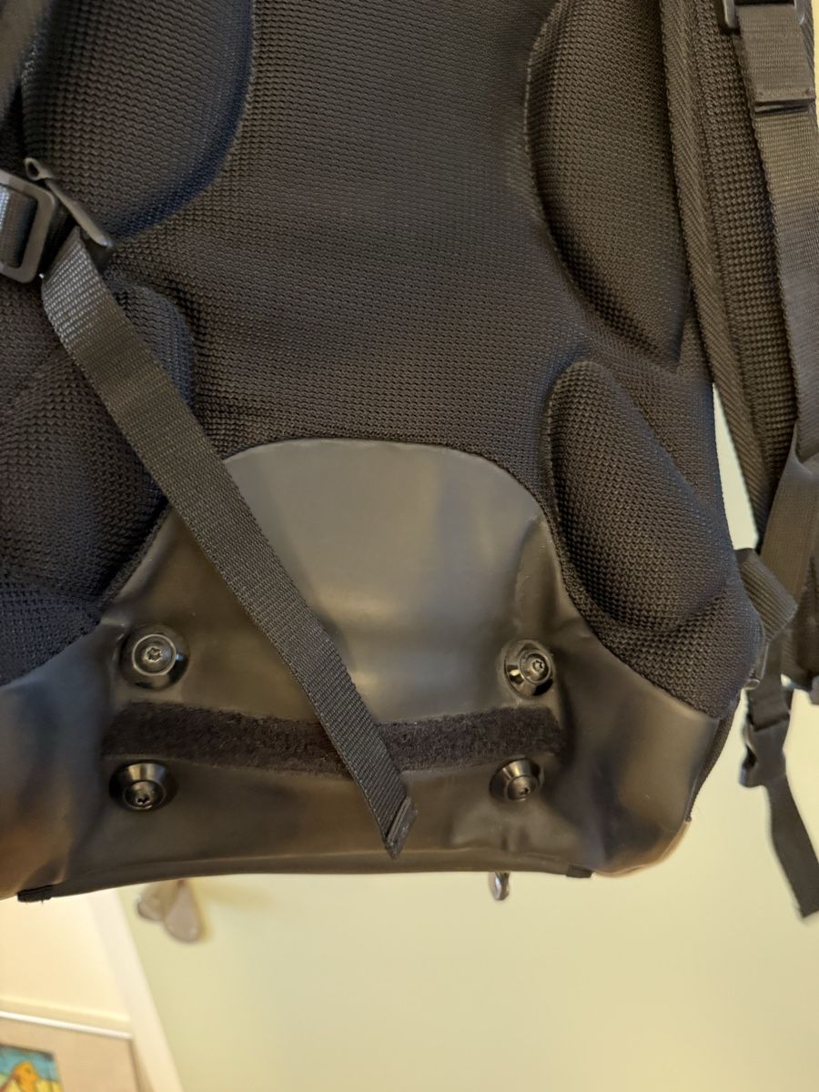 Zaini: Sac à dos Boblbee léopard noir blanc très bon etat – Usato da Kloten venduto da Mumiiin 8