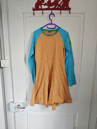 Kleid von Villervalla Gr 152