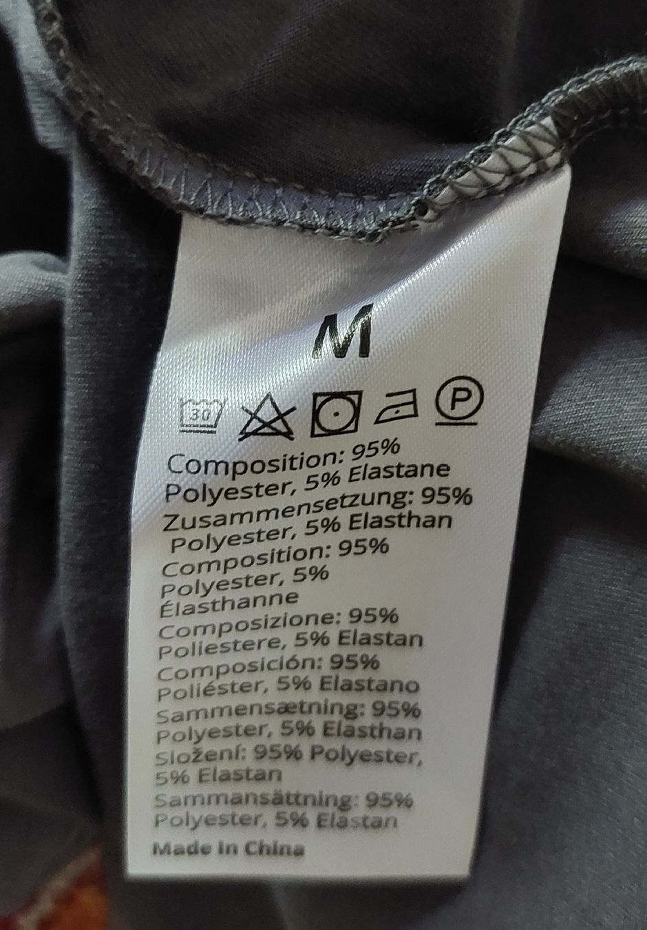 Only T-shirt: NEUES T'Shirt von ONLY passend CH34-36 – Nuovo e nell'imballaggio originale da Balsthal venduto da Trendline55 3
