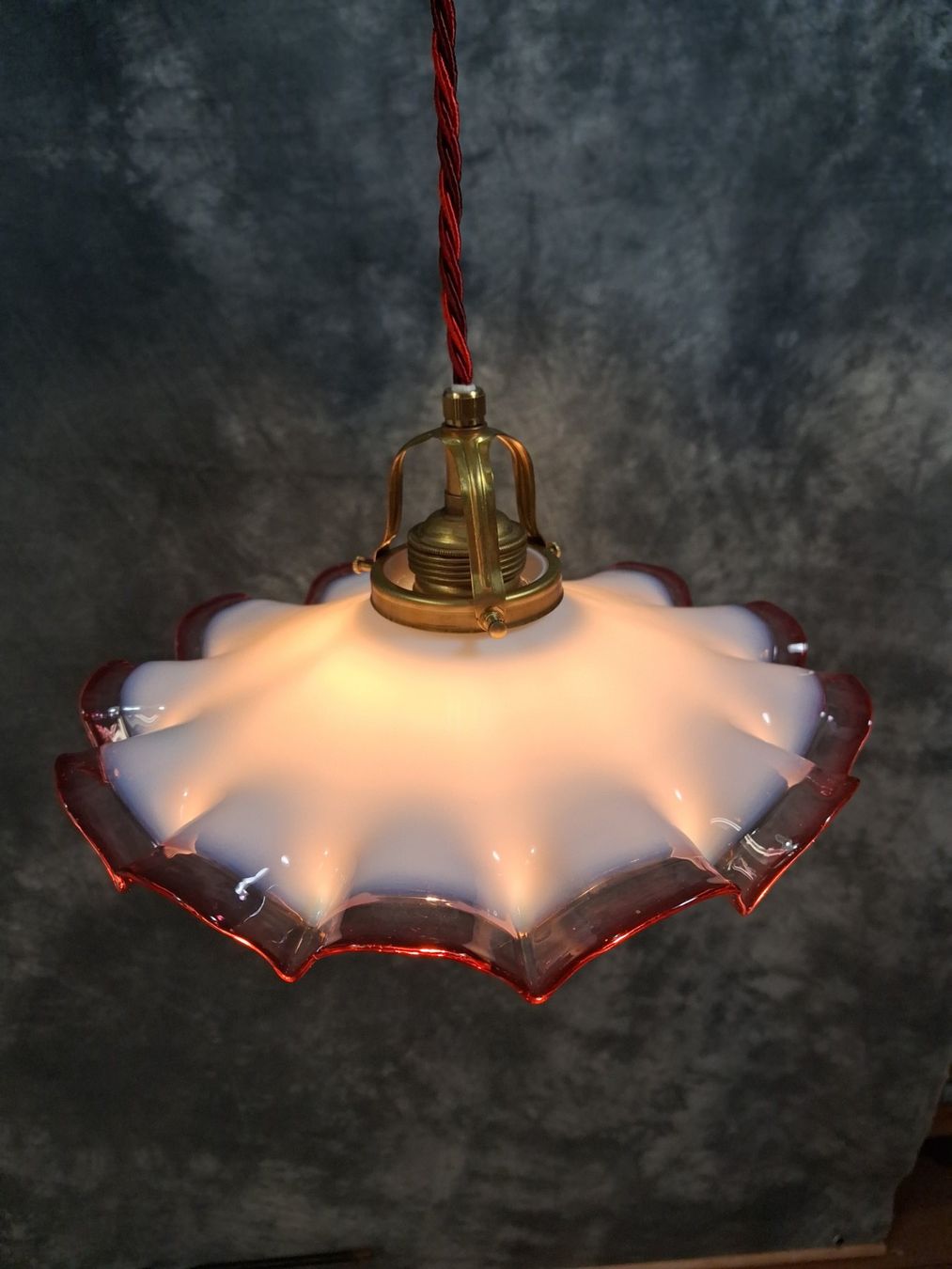 Lampade: Antike Hänge Lampe – Usato da Winterthur venduto da lampenretter 1