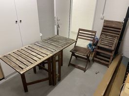 IKEA Balkon-/Gartenset aus Holz  Klapptisch + 4 Klappstühle