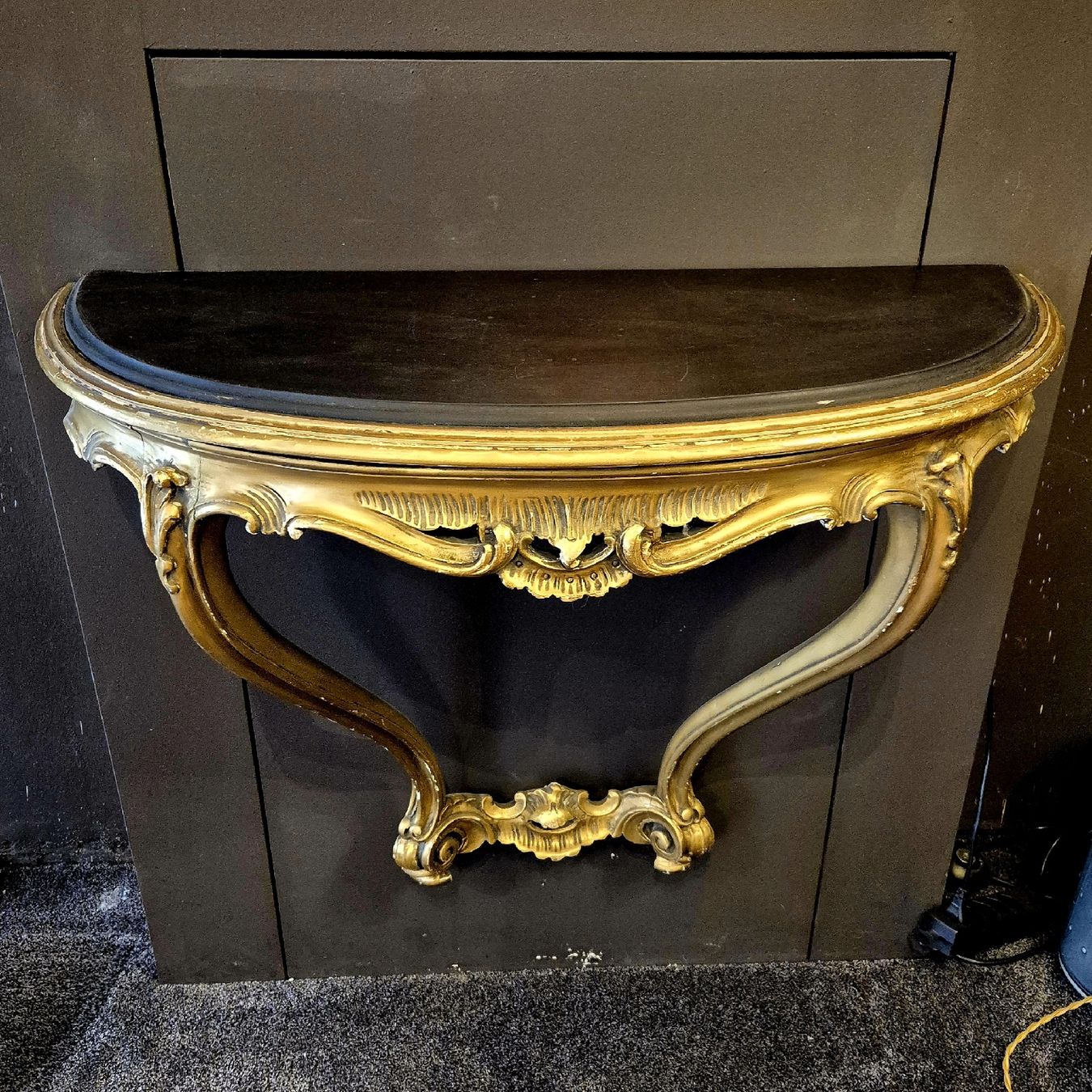 Console: Wandkonsole, Italien um 1920 – Usato da Basel venduto da Gaianed 1