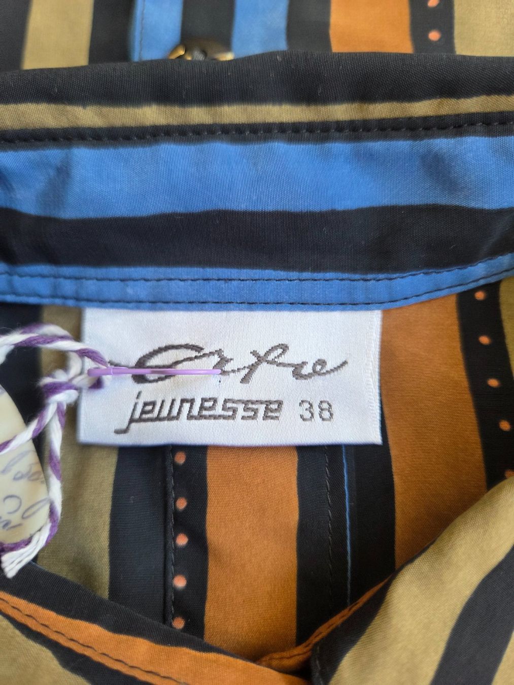 Blusen: Gestreifte Damenbluse mit Rückendetails - 38 – Gebraucht aus Bern von -Aniko- 3