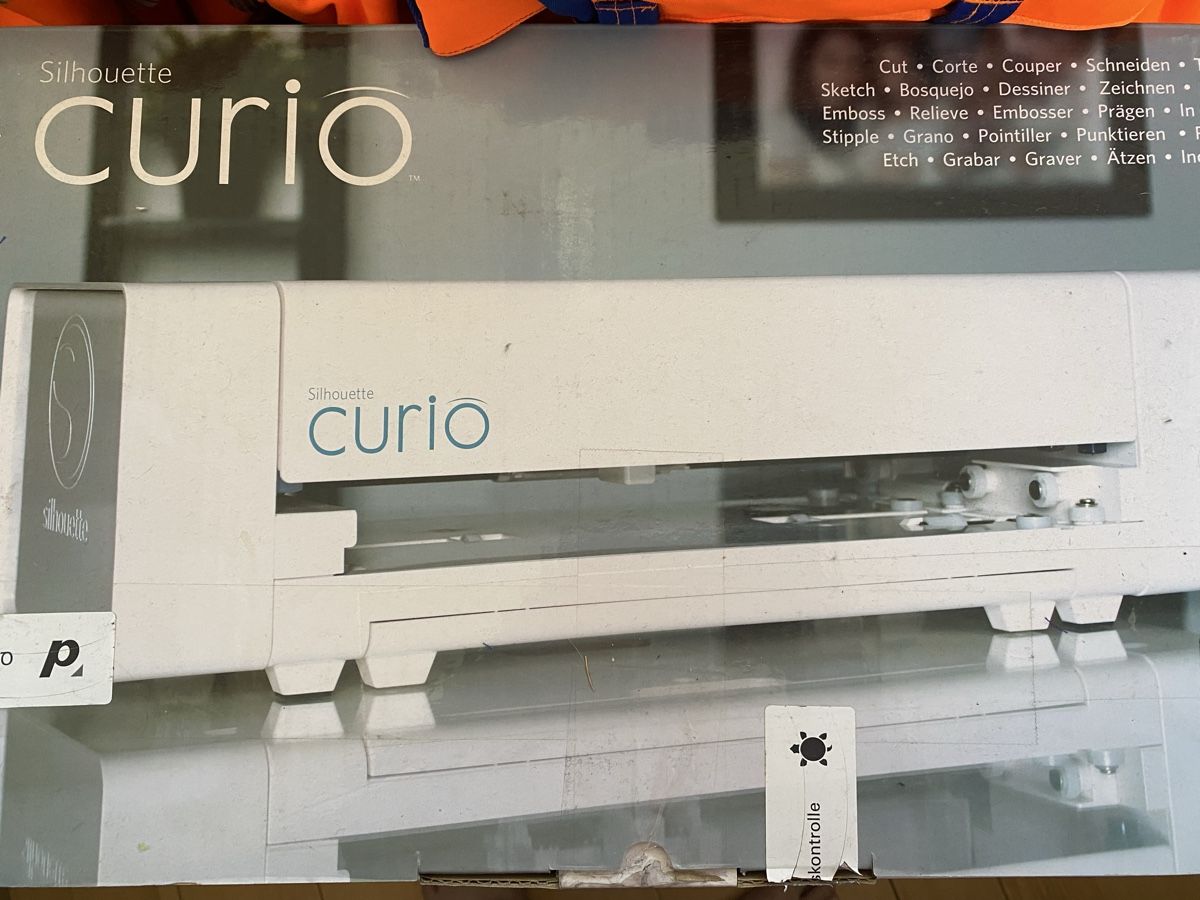 Cameo Toutes les machines: Silhouette Curio Schneideplotter mit Zubehör – D'occasion à Murgenthal par anmedlung