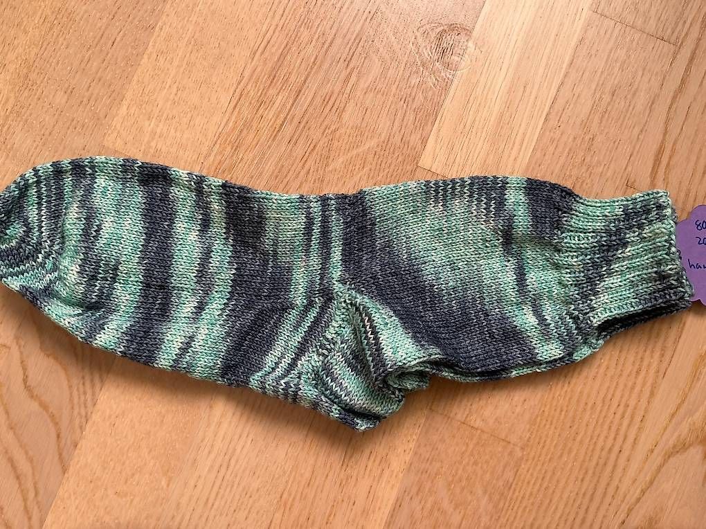 Chaussettes: Socken handgestrickt Gr.44/45  – Neuf avec emballage d'origine à Liestal par Strigg-Grossmami 2