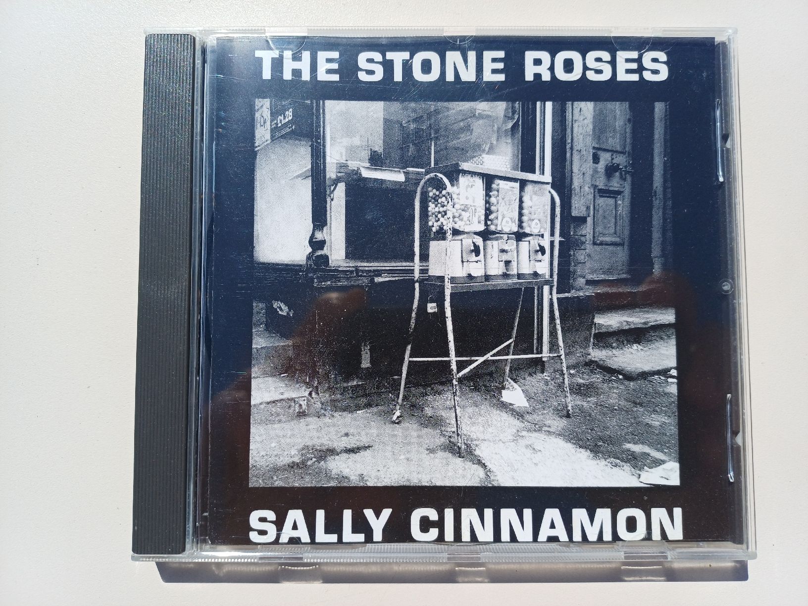 CD: The Stone Roses "Sally cinnamon" CD – Usato da Begnins venduto da Drastic-Sound