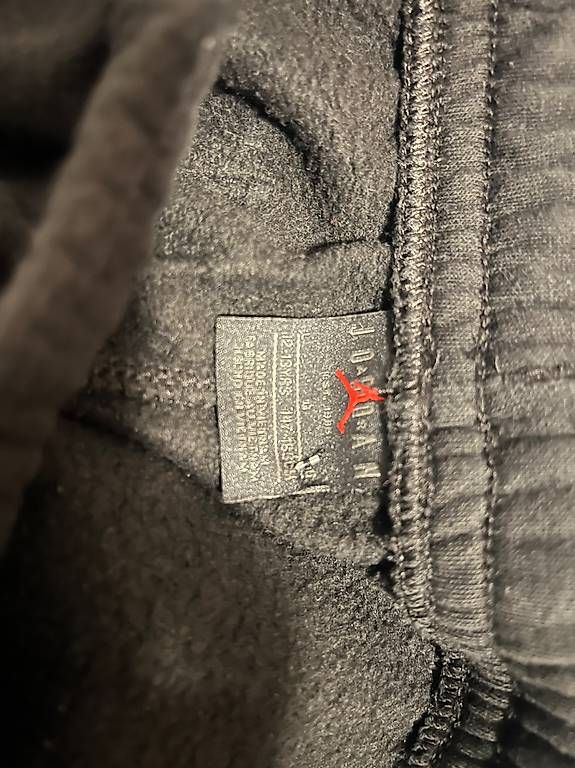 Hosen: Pantaloni Jordan 147/158 – Gebraucht aus Viganello von bia_x25w 1