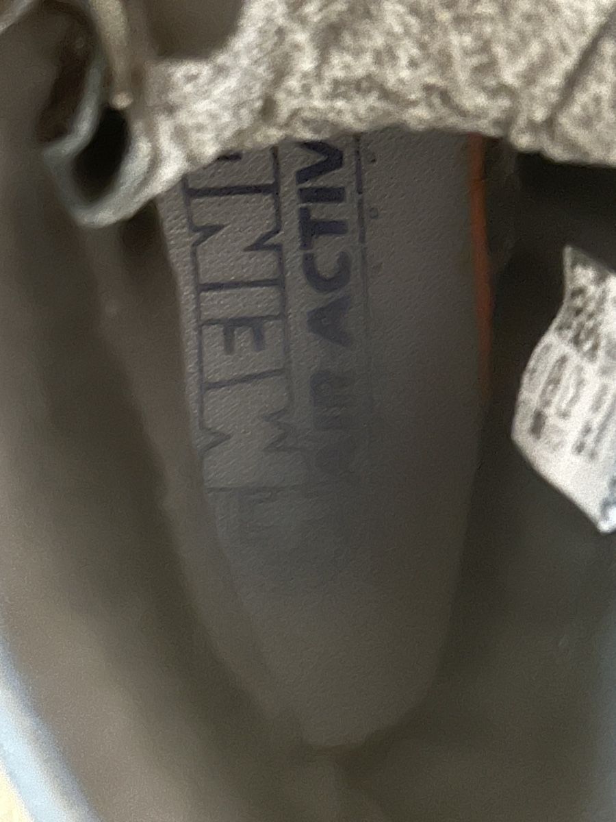 Meindl Scarpe da uomo: Meindl Wanderschuhe Goretex Gr. 39.5 Grau - Top Zustand – Nuovo (secondo la descrizione) da Wolhusen venduto da eve_m6cg 8