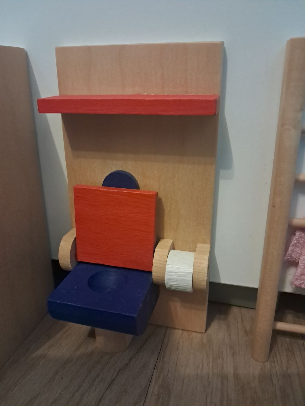 Case e mobili per bambole: Badmöbel für Puppenstube – Usato da Winterthur venduto da fabelwin 4