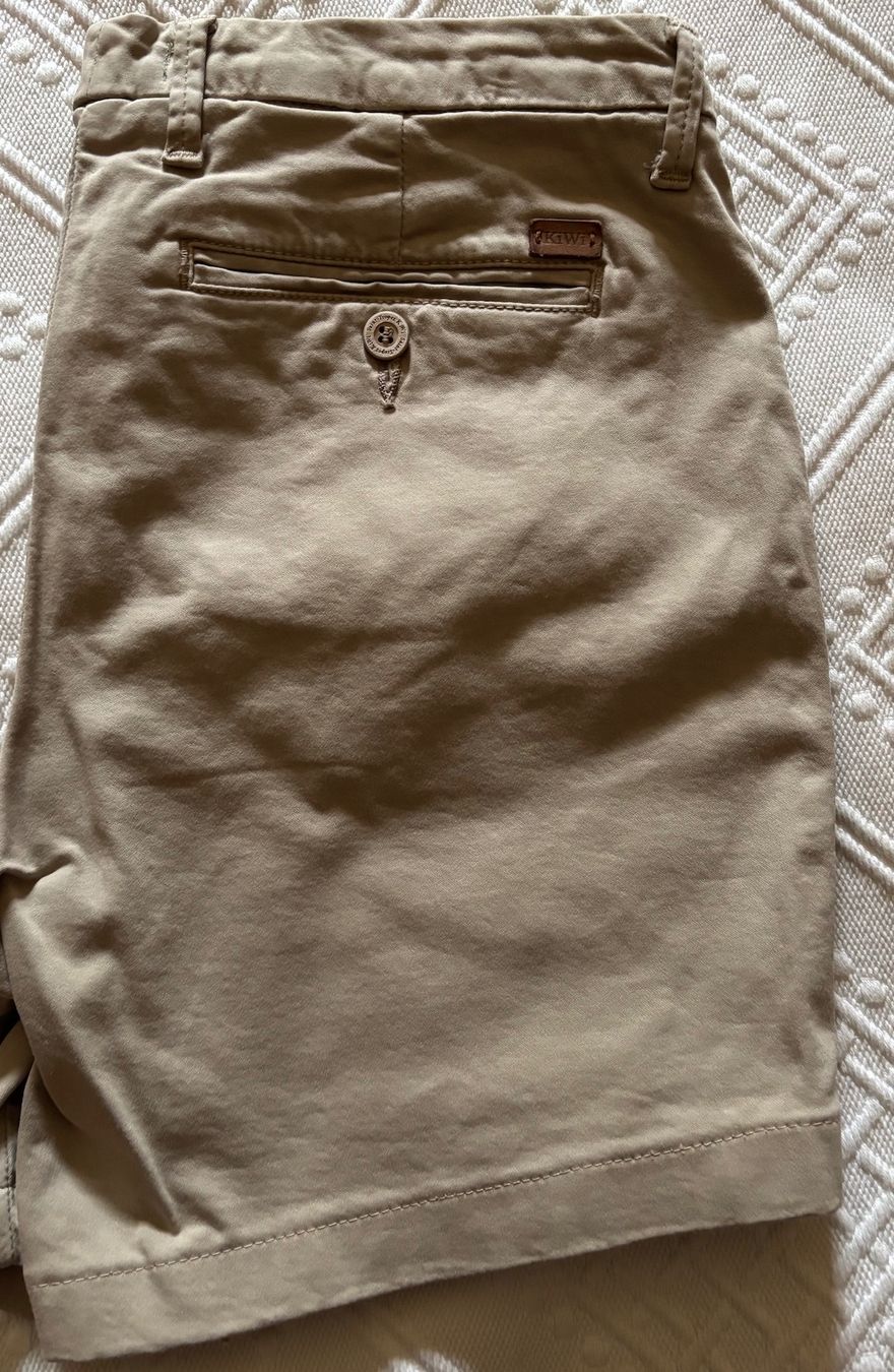 Pantalons: KIWI Saint-Tropez short beige – Neuf (Voir description) à veyrier par cch_l58s