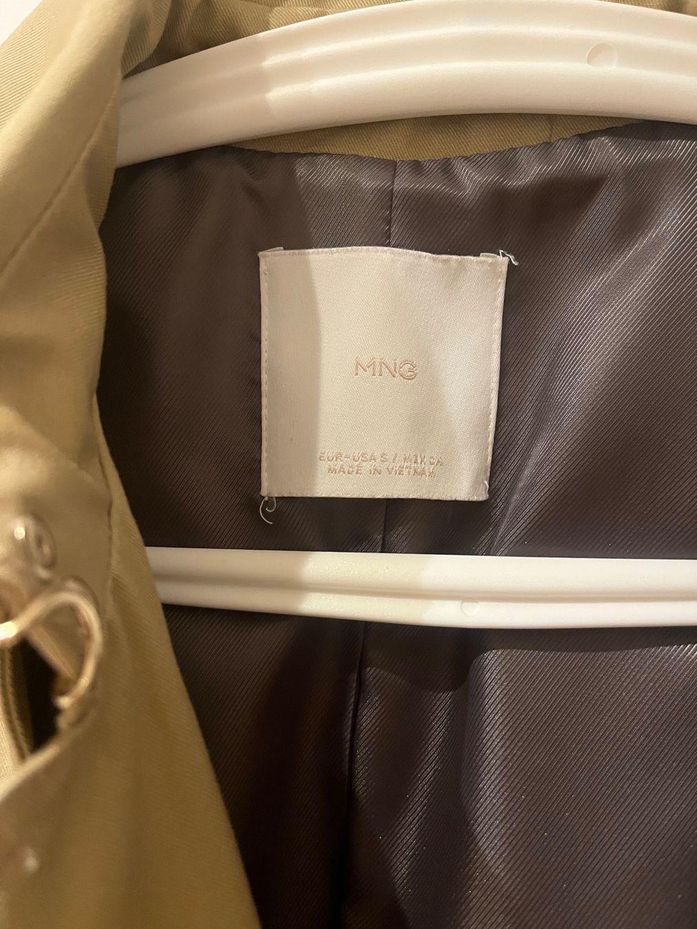 Mango Mäntel: Mango Trenchcoat – Gebraucht aus Zollikon von Vivien_6 1