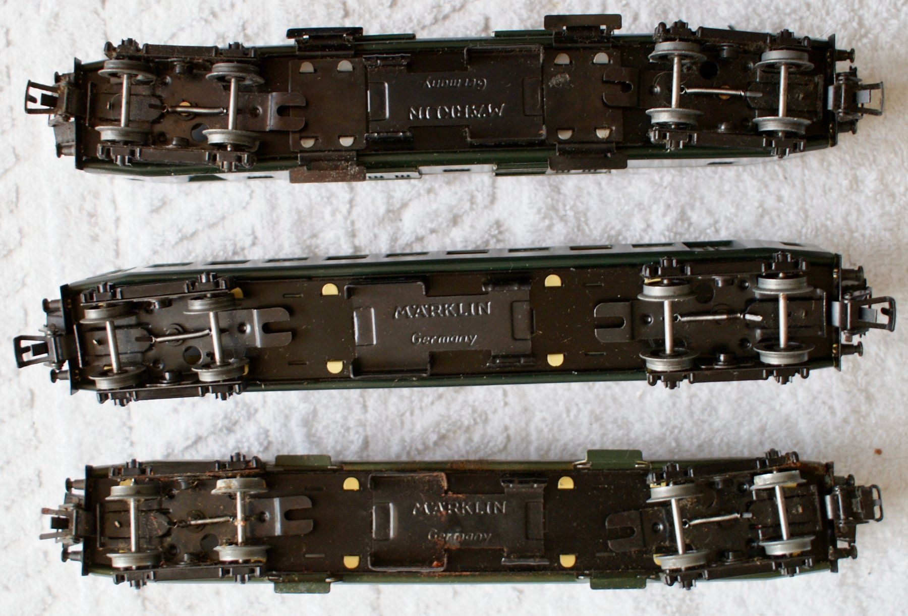 Märklin Modellini di ferrovie: Wagons Marklin 4015, 4016, 4017 – Usato da Morrens VD venduto da alain50 3