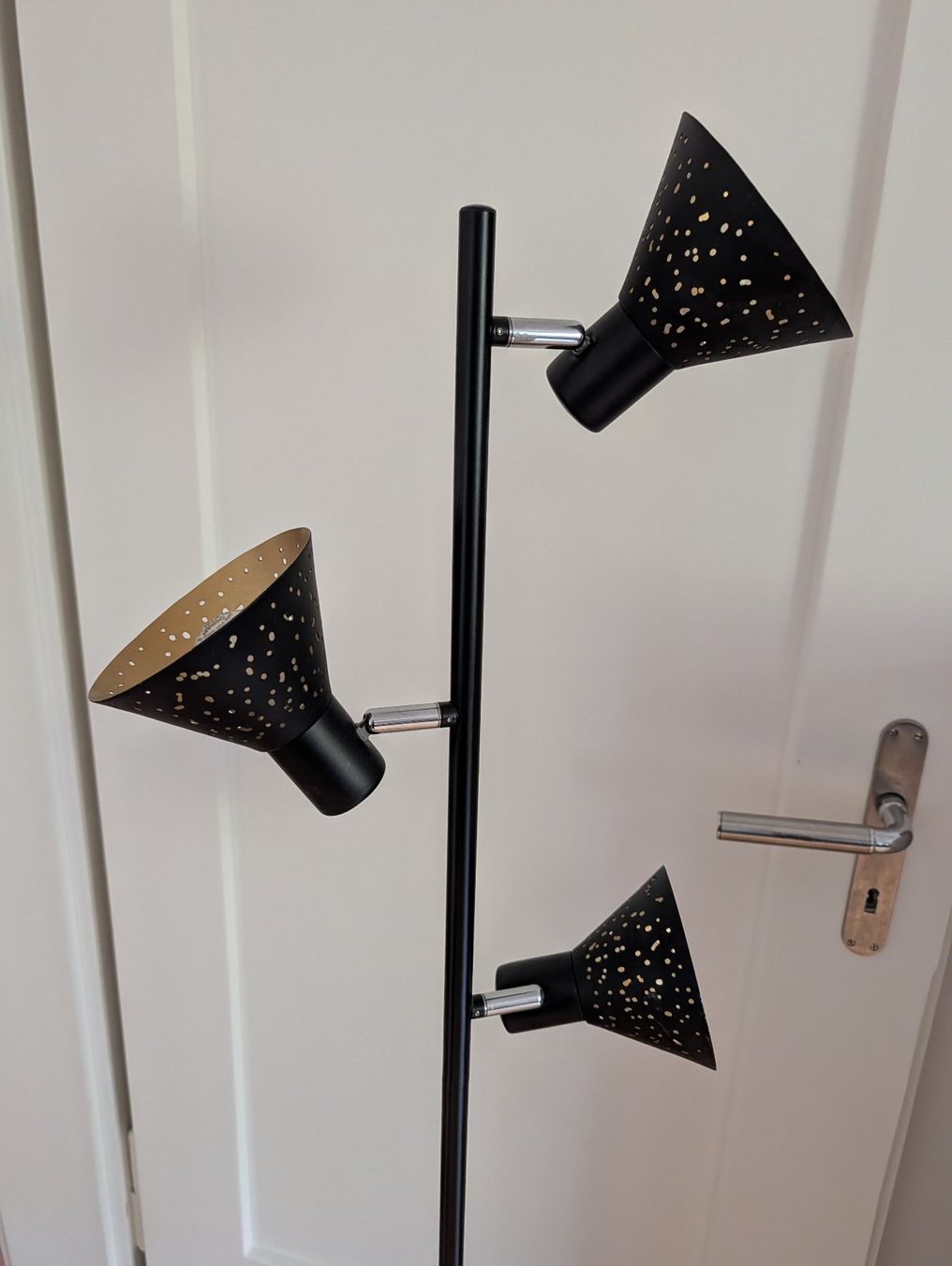 Lampen: Stehlampe mit 3 Leuchten – Gebraucht aus Luzern von Paedy 2