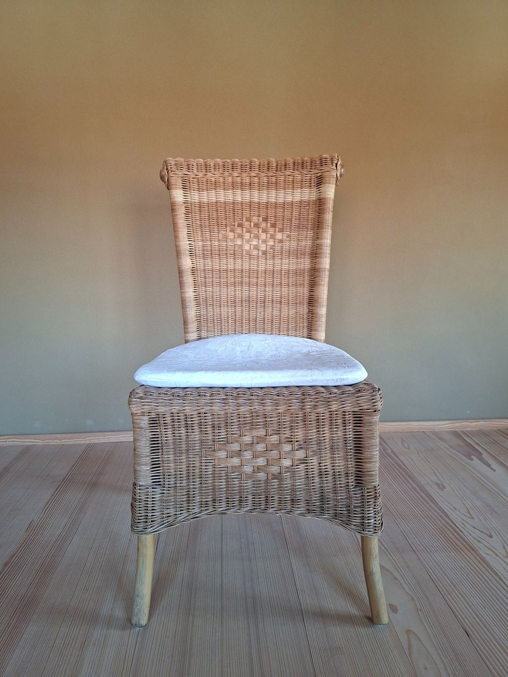 Stühle: 6 Rattanstühle – Gebraucht aus Langwiesen von eva_8y7w 1