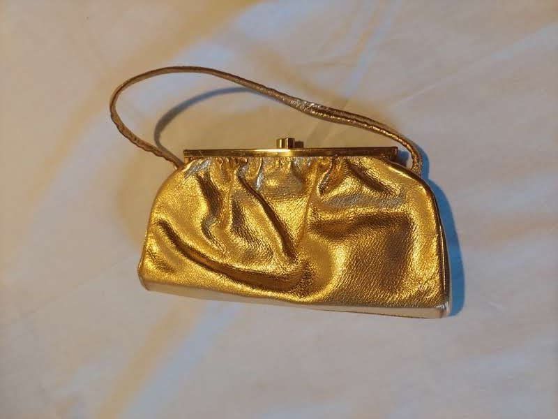 Borse da donna: Kleine goldene Abendtasche – Usato da Montmelon venduto da Brocantika