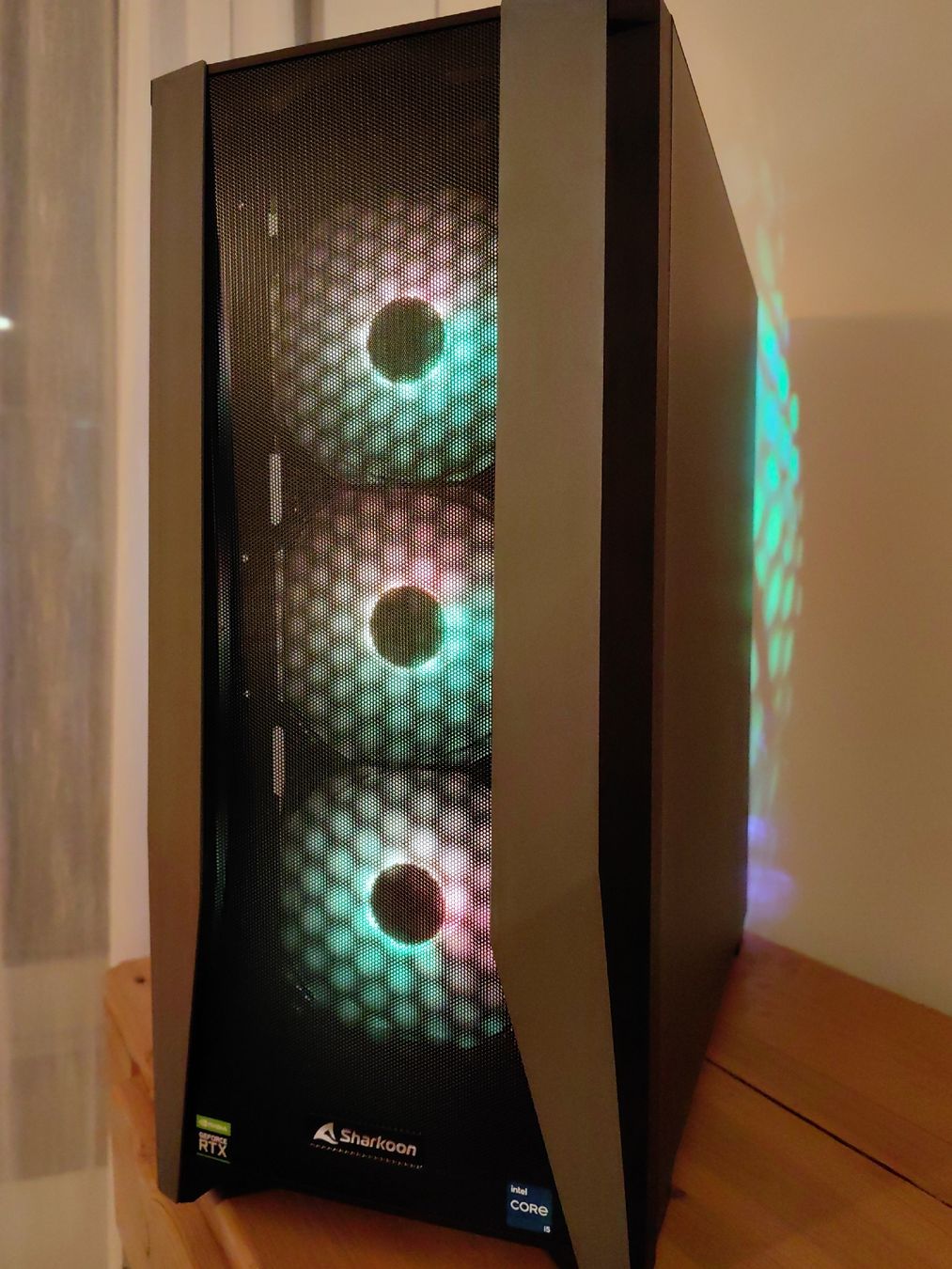 PCs: Sharkoon Gaming PC – Neu und originalverpackt aus Zürich von Bozakis 1