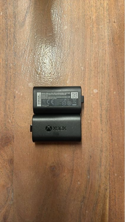 2 Xbox One Controller Akkus 1