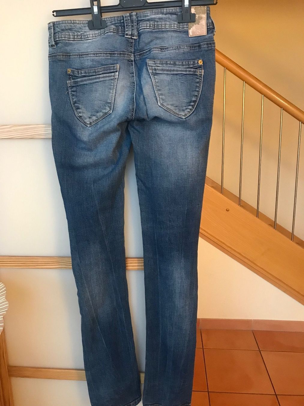 Bershka Jeans: Jeans Bershka Envoi possible/Versand möglich – Gebraucht aus Belmont-sur-Lausanne von chu_vxf5 1
