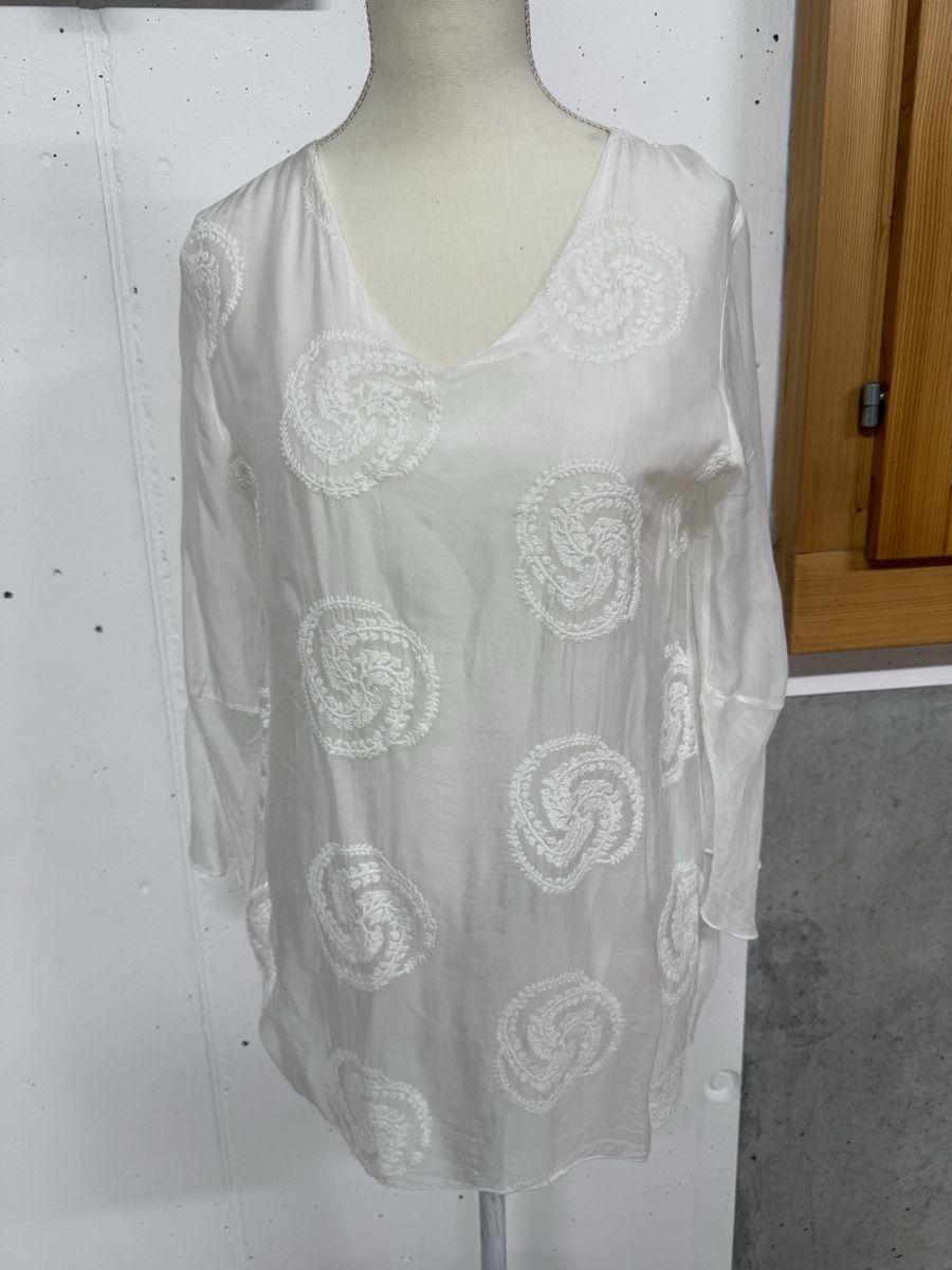 Camicette: Cartoon bluse – Usato da visp venduto da Kmemo1