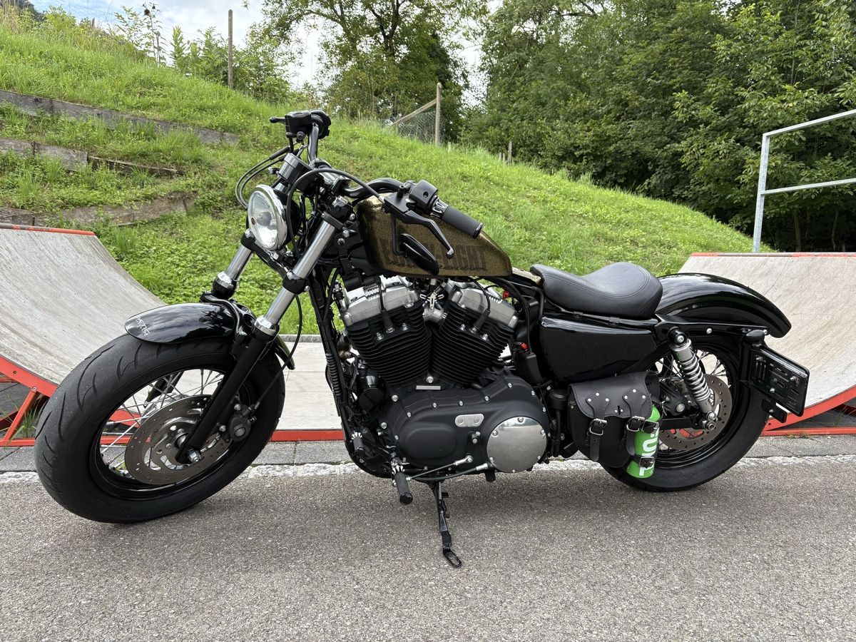 Harley-Davidson Chopper: Harley-Davidson XL1200X Forty-Eight – Usato da Rüfenach AG venduto da rcs_46
