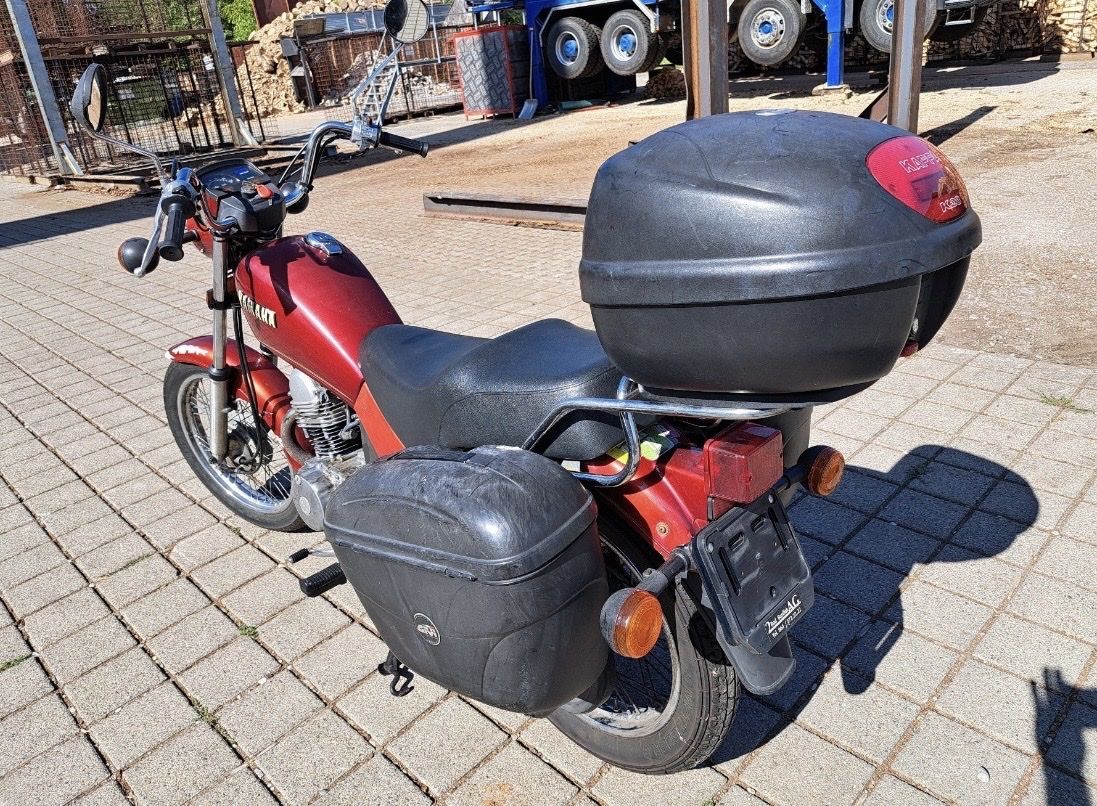 Route: Yamaha 125 SR – D'occasion à Péry par Easyrevente 1