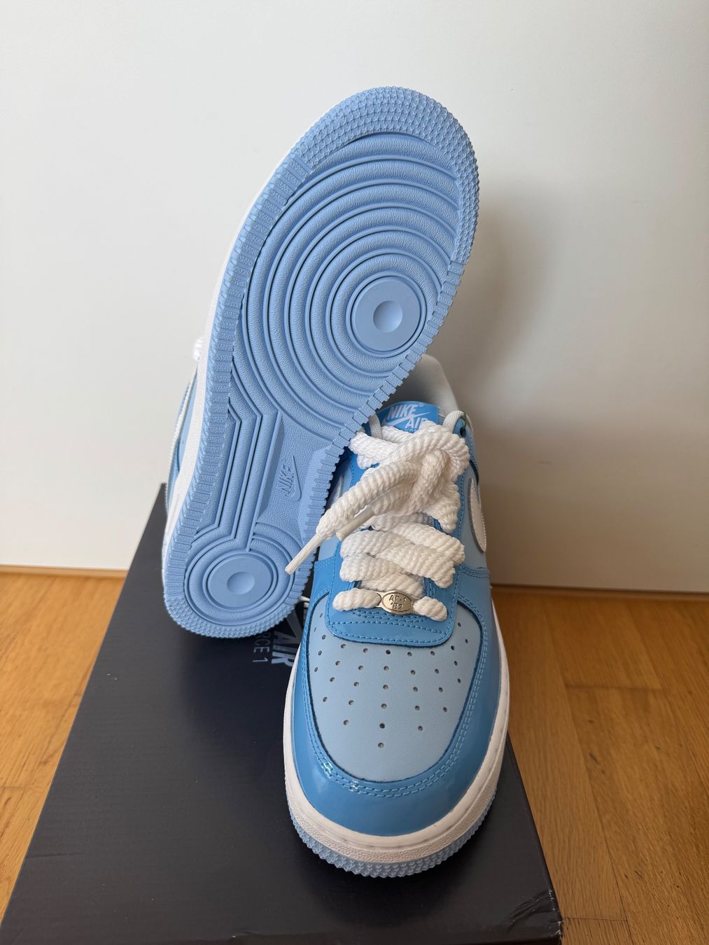 Nike Scarpe da uomo: Nike Air Force 1 Gr:41 LV Phchic Blue – Nuovo (secondo la descrizione) da Sissach venduto da Kicks13 2
