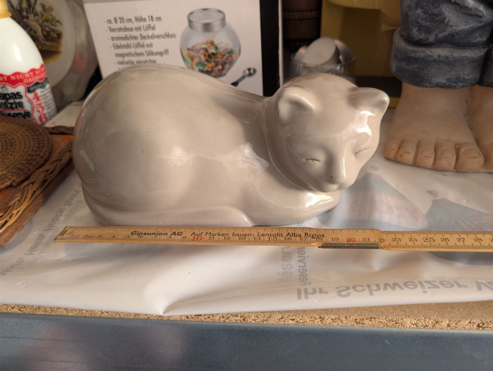 Alle Dekorationen:  Dekoration Katze liegend – Gebraucht aus Bern von berneroberlaenderin 1