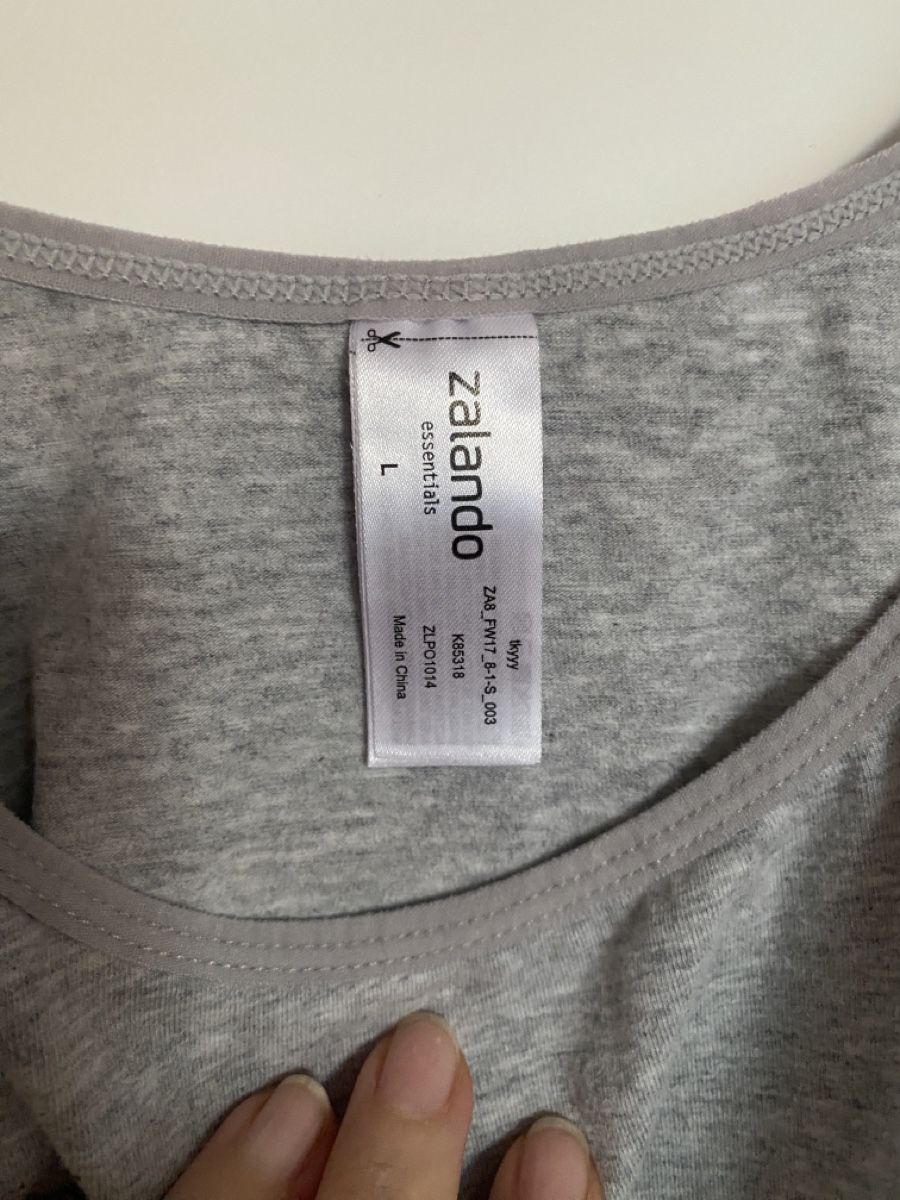 Altra biancheria intima: Body Spagetti Top Zalando Essentials Gr.L – Usato da Muensingen venduto da drleevsy 1
