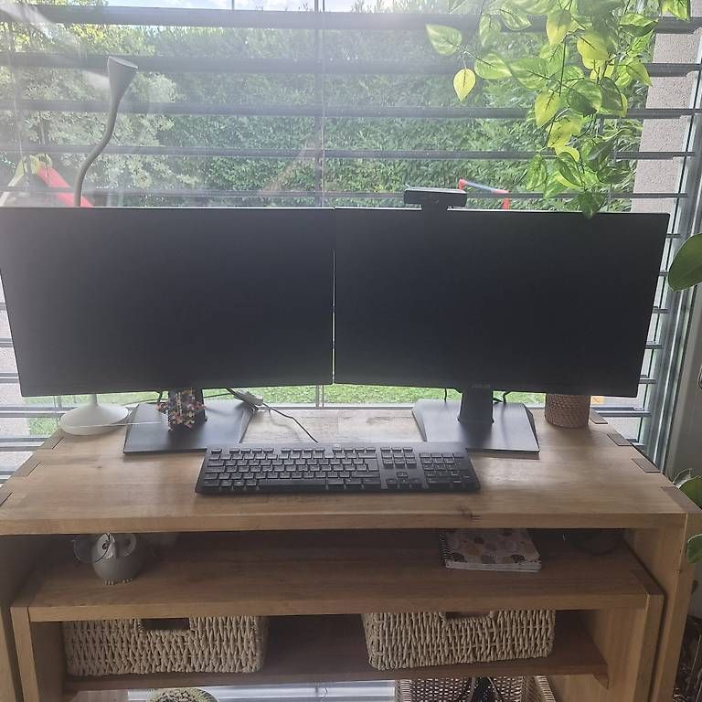 Monitor: 2x écrans Acer, clavier, webcam et docking – Nuovo e nell'imballaggio originale da Conthey venduto da VioletteM 1