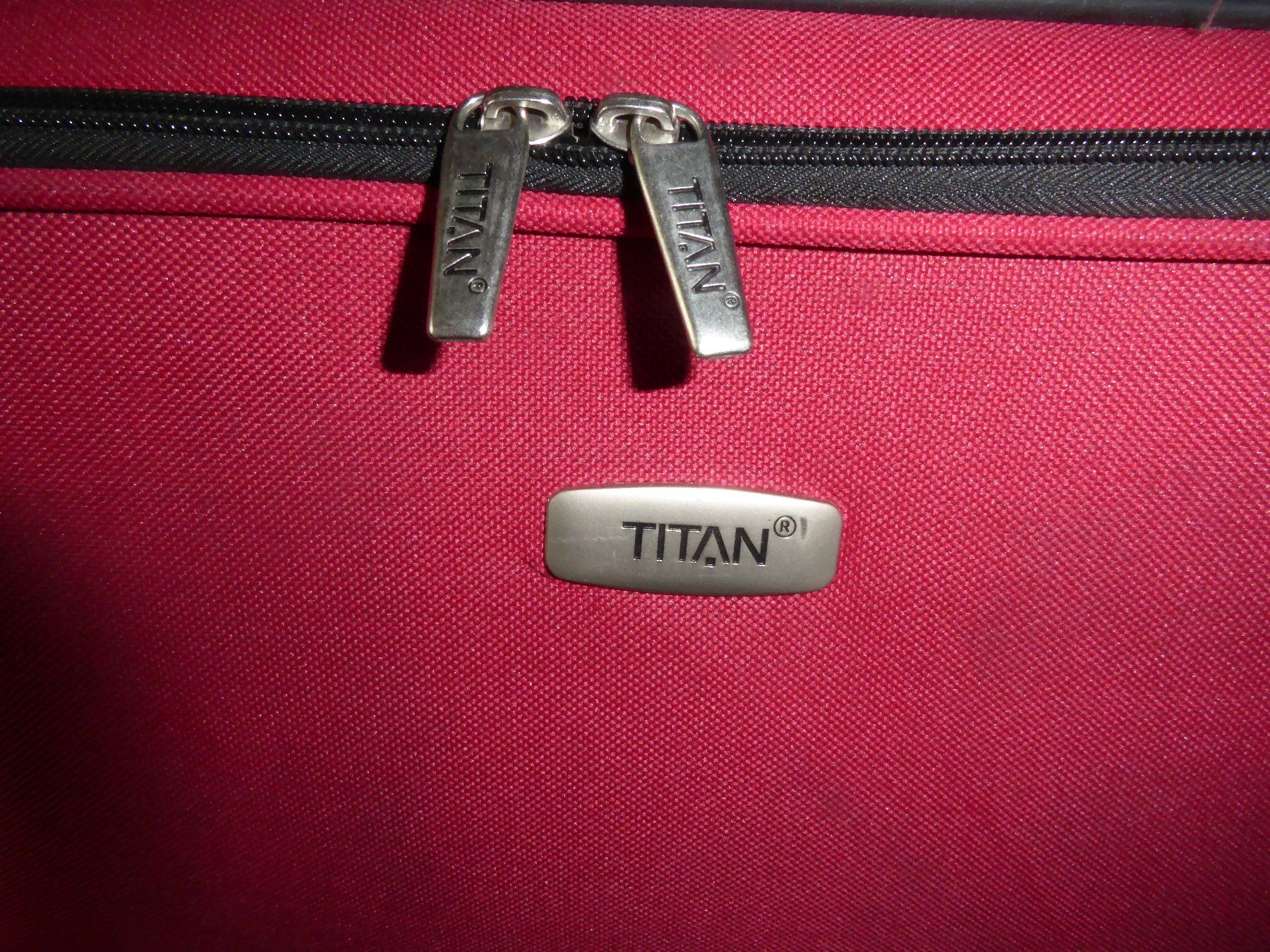 Valises de voyage: Rollenkoffer 70cm rot Titan – D'occasion à Gossau SG par oreliefredy 7