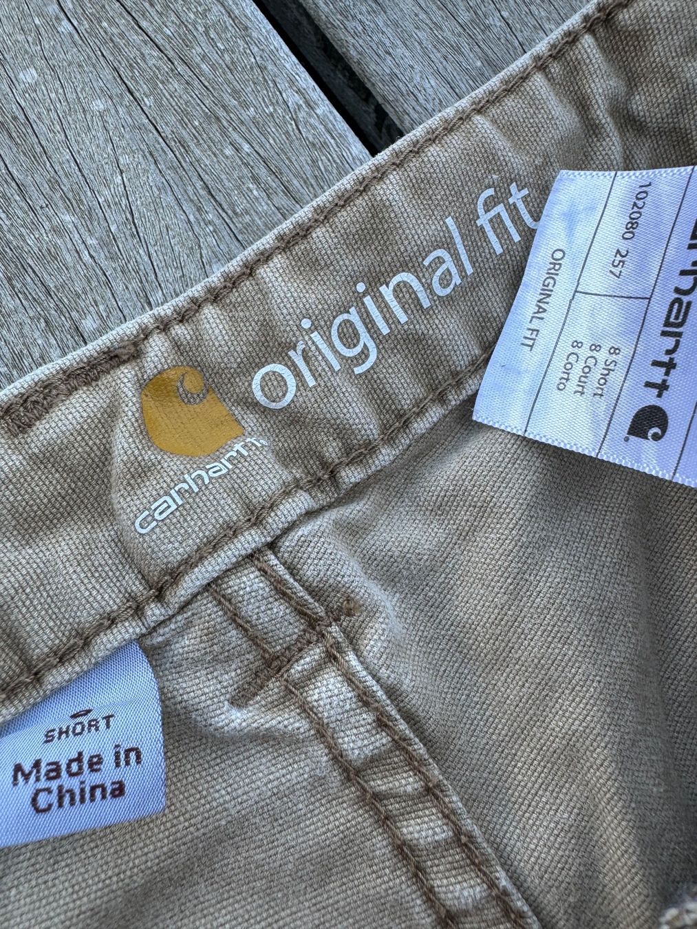 Carhartt Pantaloni: Carhartt pants – Usato da La Chaux-de-Fonds venduto da slishwardrobe 5