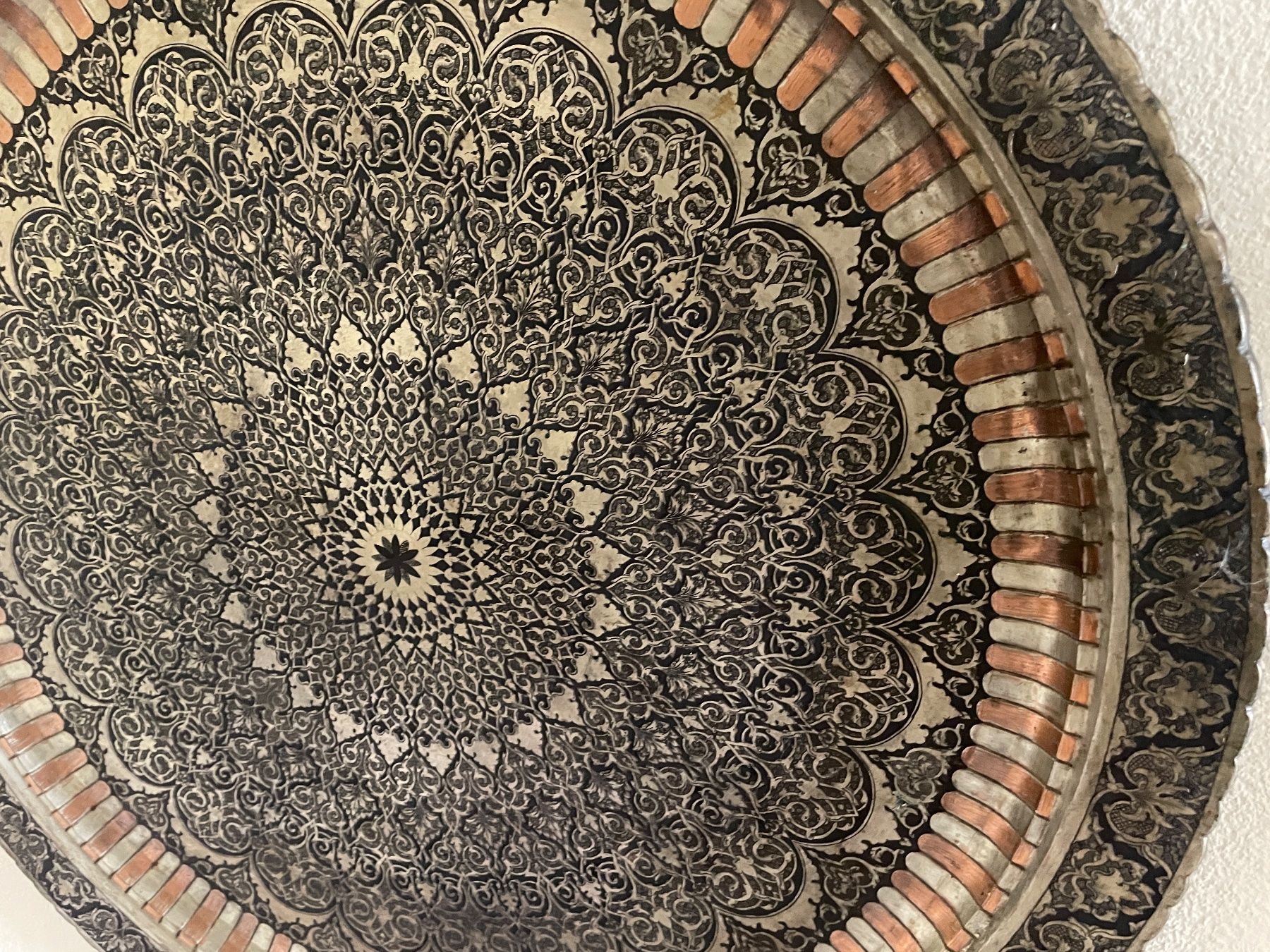 Tutte le decorazioni: Dekorative Wandteller orientalisch gemustert gross antik – Usato da Volketswil venduto da rubin74 2
