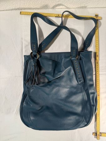 Fossil Schultertasche blau mit Quaste gebraucht gut