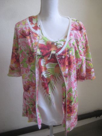 DAMEN   BLUSE MIT JÄCKCHEN