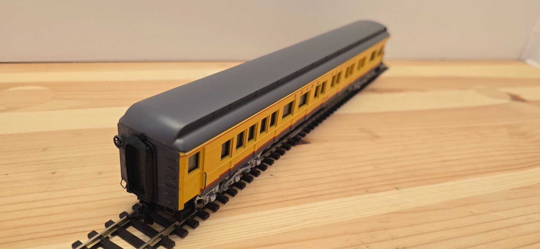 Spectrum Modellini di ferrovie: Bachmann Spectrum HO Observation Car Union Pacific 1505 – Usato da Büsserach venduto da ModellbahnDepot 3