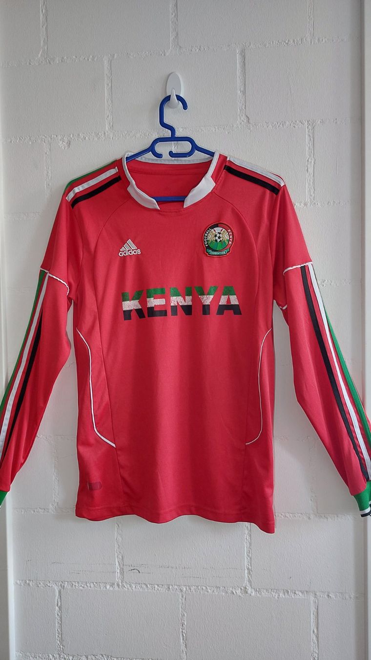 Adidas Canottiere & Pantaloni: Kenia Langarm Trikot Gr. M 2010 – Usato da Hedingen venduto da Turicun25