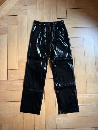 Kunstleder Lackhose schwarz 36