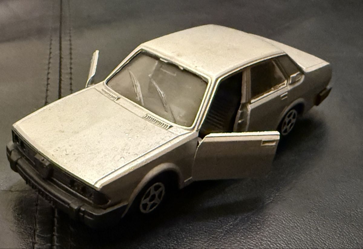 Alfa Romeo Voitures modèles: Alfa 6 - 1:43/Norev – D'occasion à hunzenschwil par Oldipark