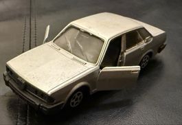 Alfa 6 - 1:43/Norev