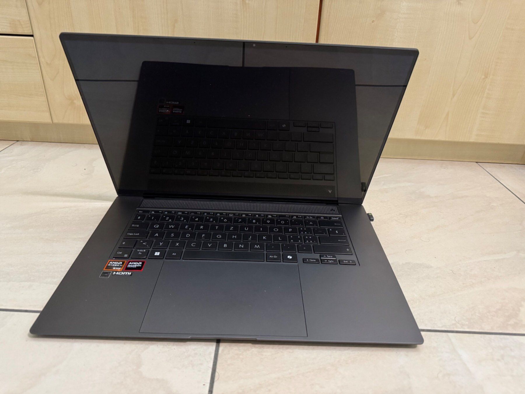 Asus Notebooks: ASUS Zenbook S 16 - UM5606W – Gebraucht aus Dielsdorf von SeNic 1