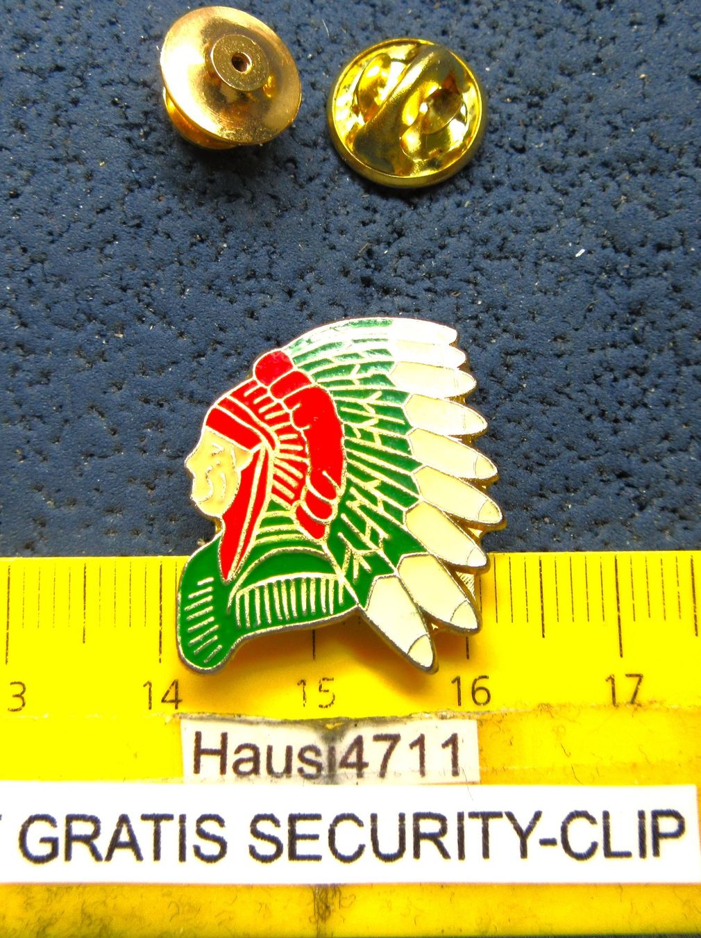 Placchette & Badge: INDIANER PIN GOLDIG GLASIERT – Usato da Ettingen venduto da Hausi4711